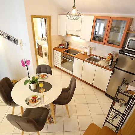 Apartment Stomorica Zadar