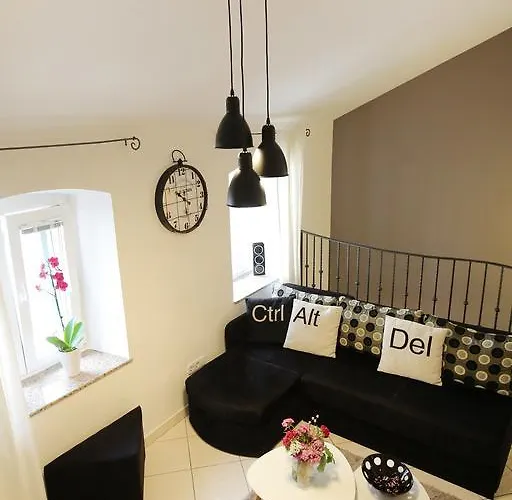 Stomorica شقة زادار