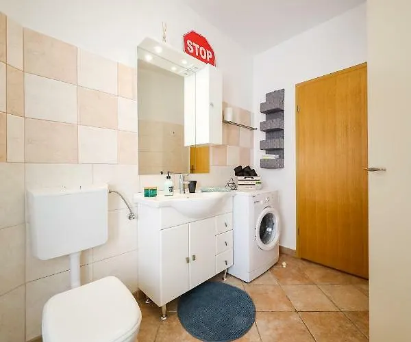 Stomorica زادار